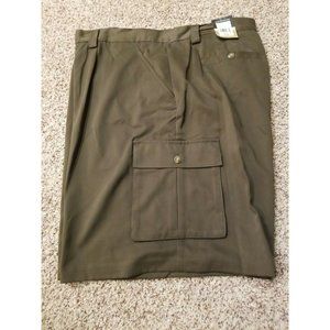 Men's Croft & Barrow Size 44, Avocado Olive Green, 9"Inseam, Cargo Shorts~NWT